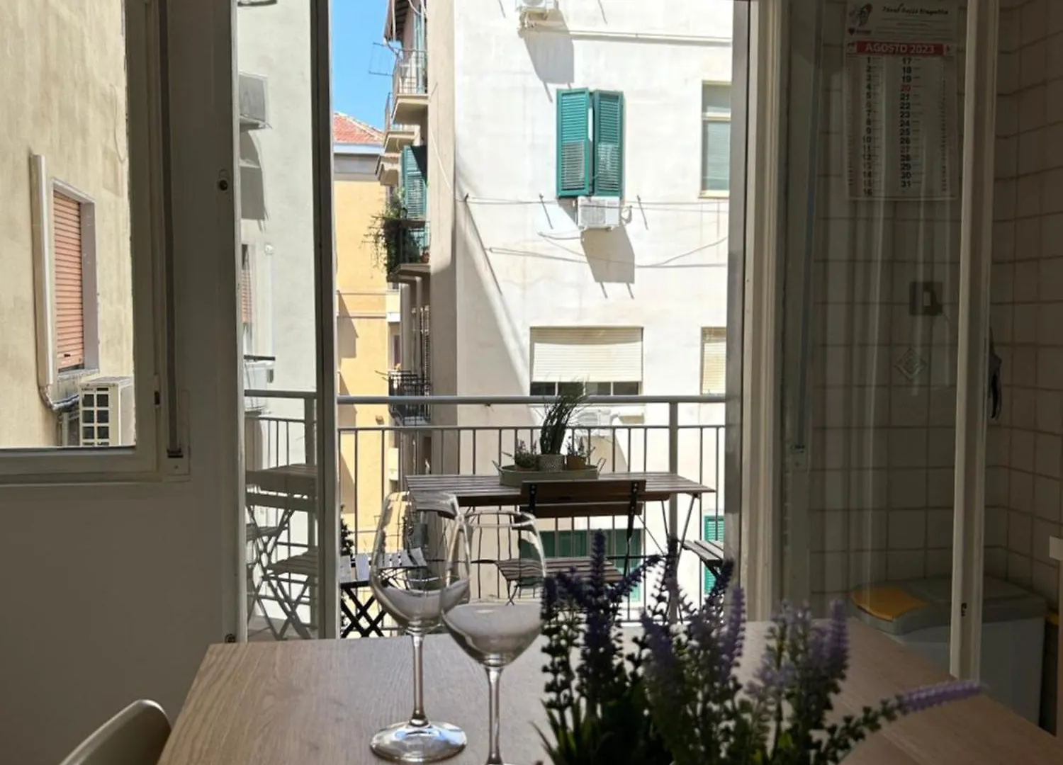 4 Country Side - City Center Palermo Apartment